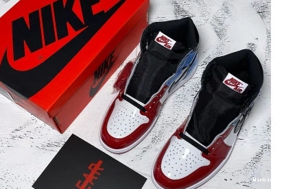 JORDAN - 1 CHICAGO CK5666-100 HIGH FEARLESS RETRO UNC 0306